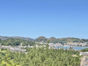 Photo 3- click for photo gallery